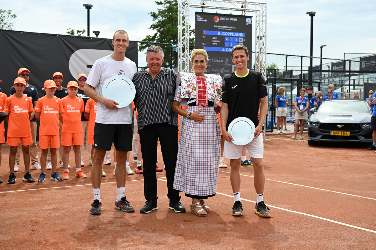 Prijsuitreiking in Spakenburgse stijl Dutch Open Tournament 2025