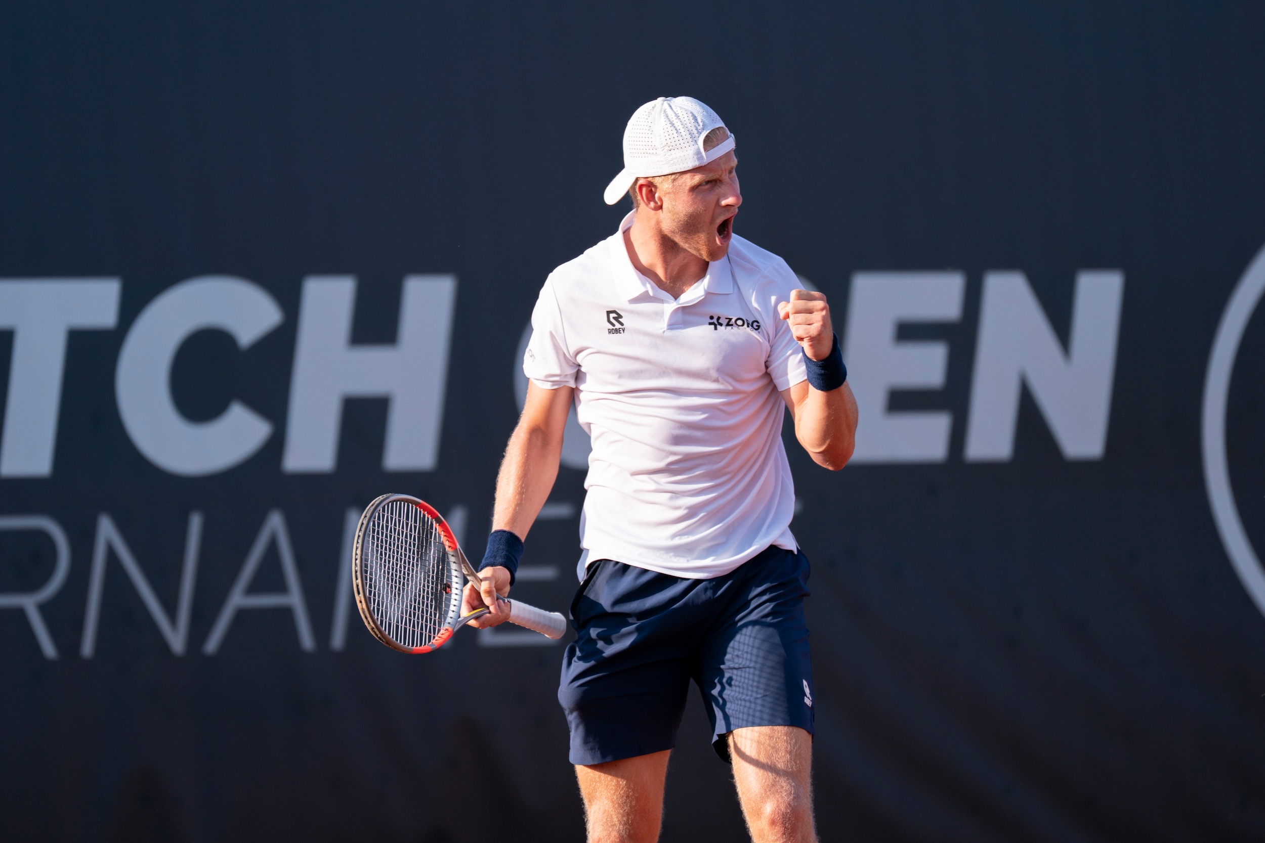 Houkes naar kwartfinale Dutch Open Tournament 206
